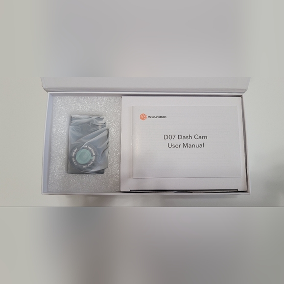 WolfBox Dash Camera - Picture 2 of 3